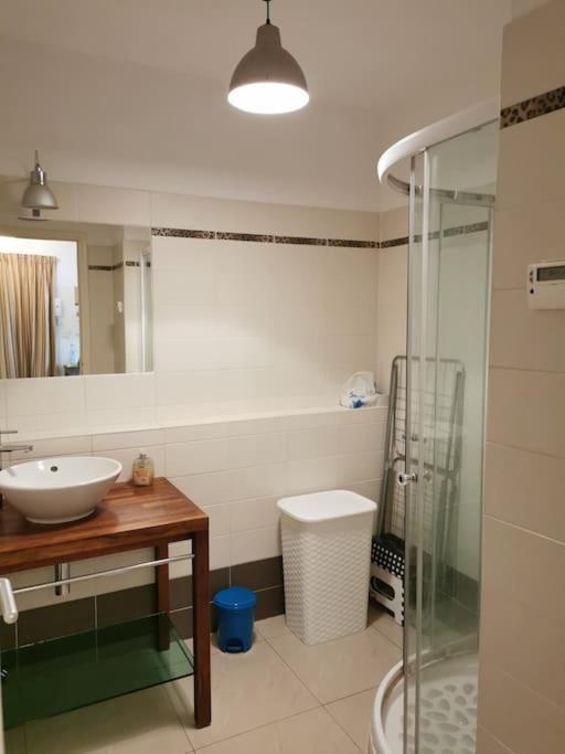 Appartement La Tranquillite, 2Mn A Pieds Mer เฟรฌูส ภายนอก รูปภาพ